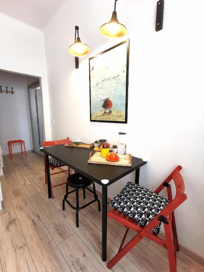 Room Bueno Егер Екстериор снимка