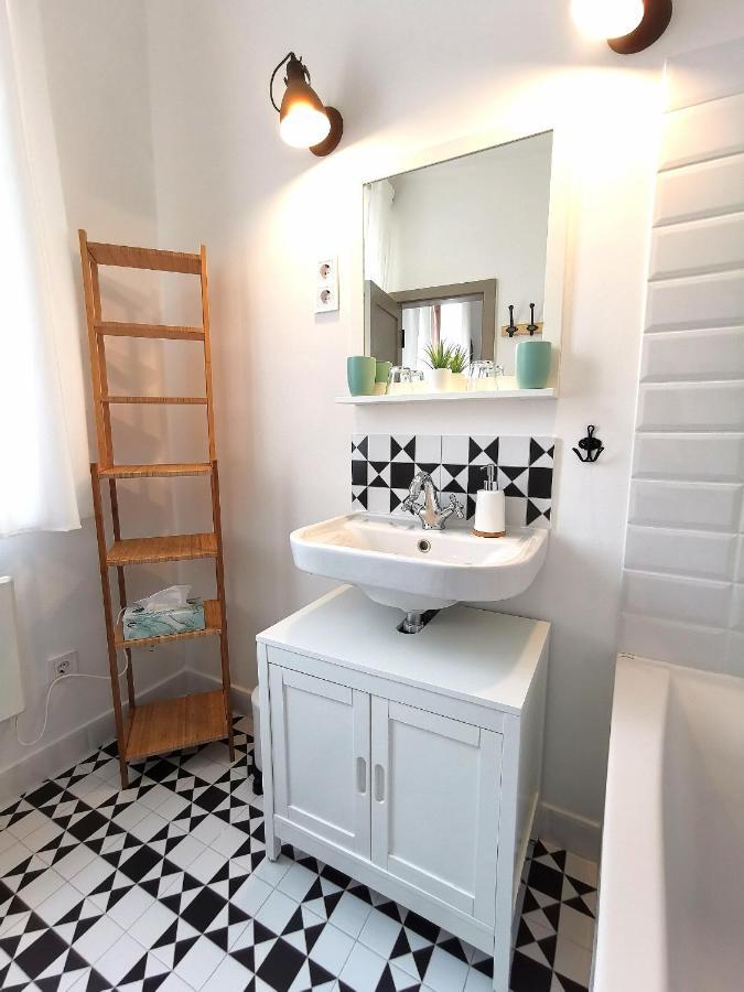 Room Bueno Егер Екстериор снимка