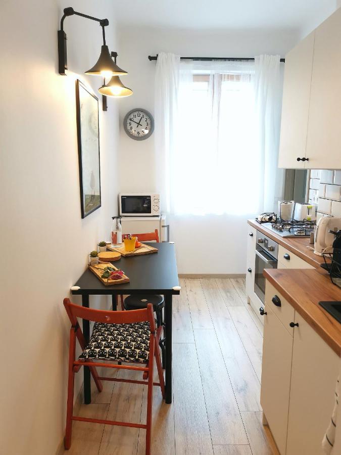 Room Bueno Егер Екстериор снимка